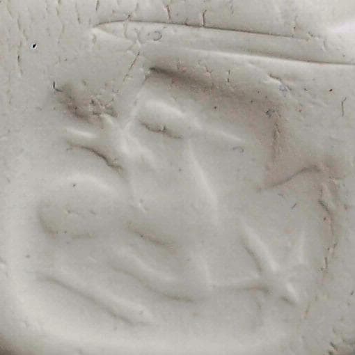 艶のある角型黒曜石に星と鹿を刻む、孔と取っ手付きスタンプ印章　古代近東印章事情