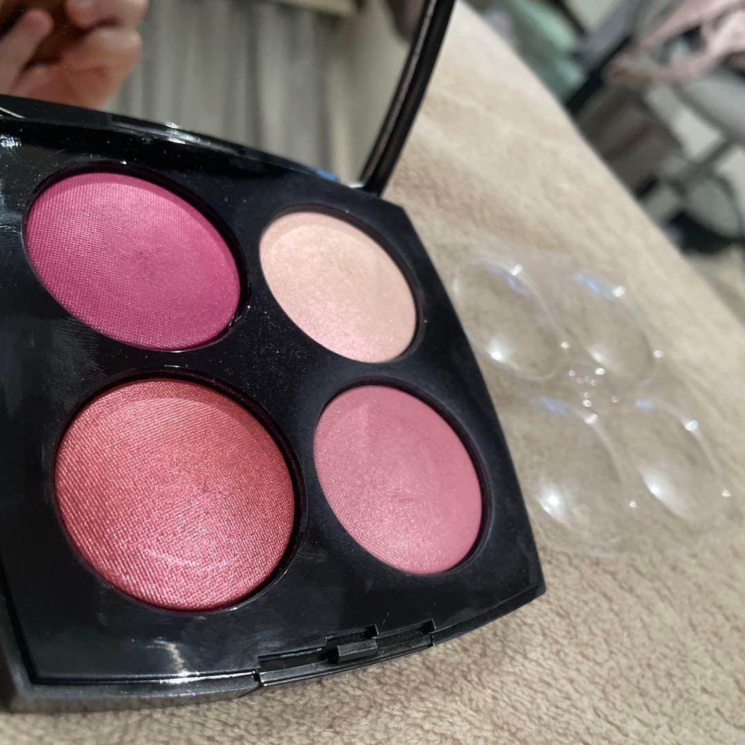 CHANEL ルージュヌワール コンフィダンス　アイ＆チークカラーパレット