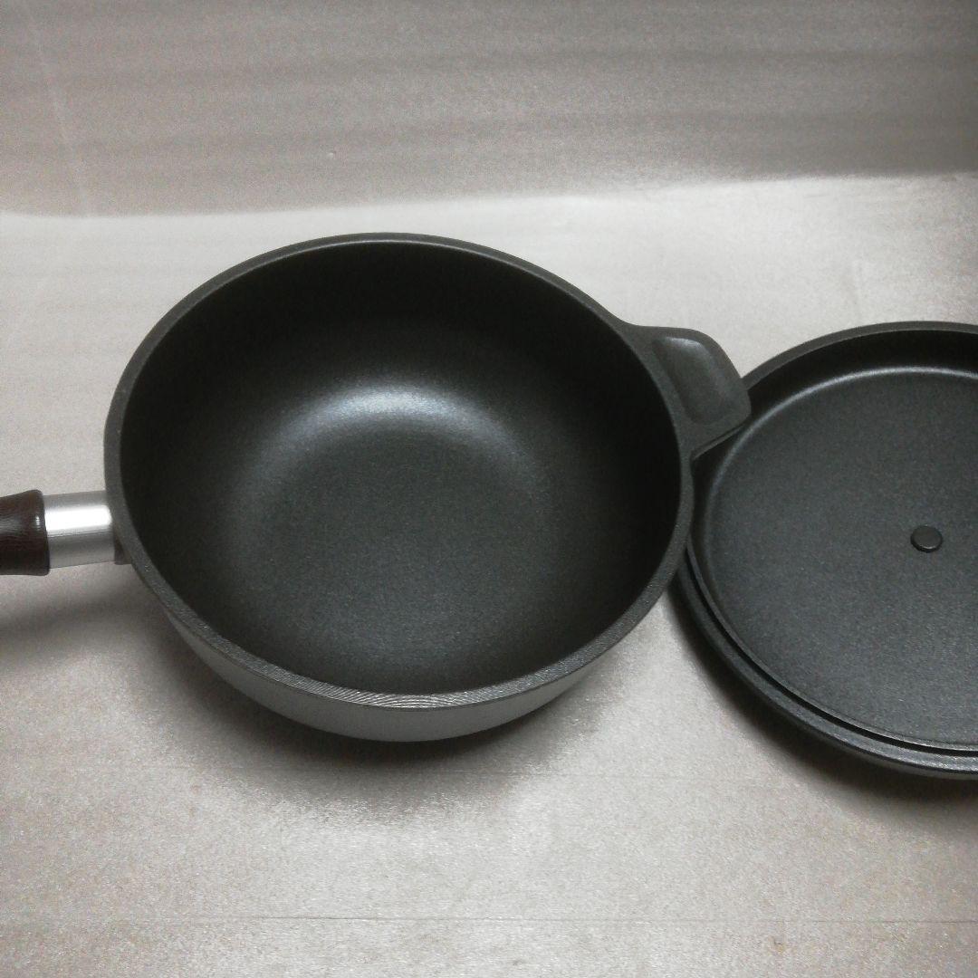 味わい鍋 無水調理鍋 20cm 片手鍋 軽い鋳物鍋 美品（本体、蓋のみ）
