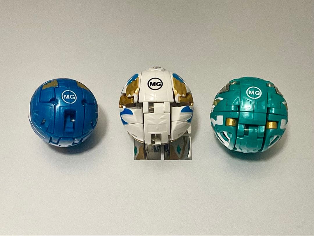 爆テクシリーズ　グリフデッキ　将ファルコ　皇レオネス　軍イカラス