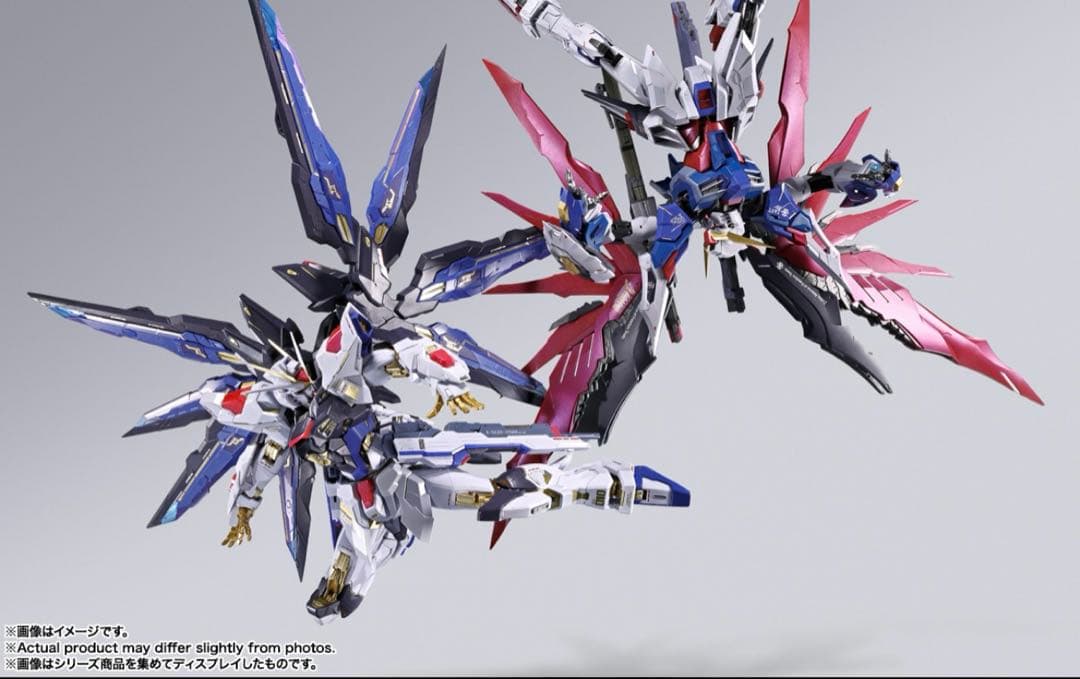 メタルビルド ストライクフリーダムガンダム、デスティニーガンダム2体セット