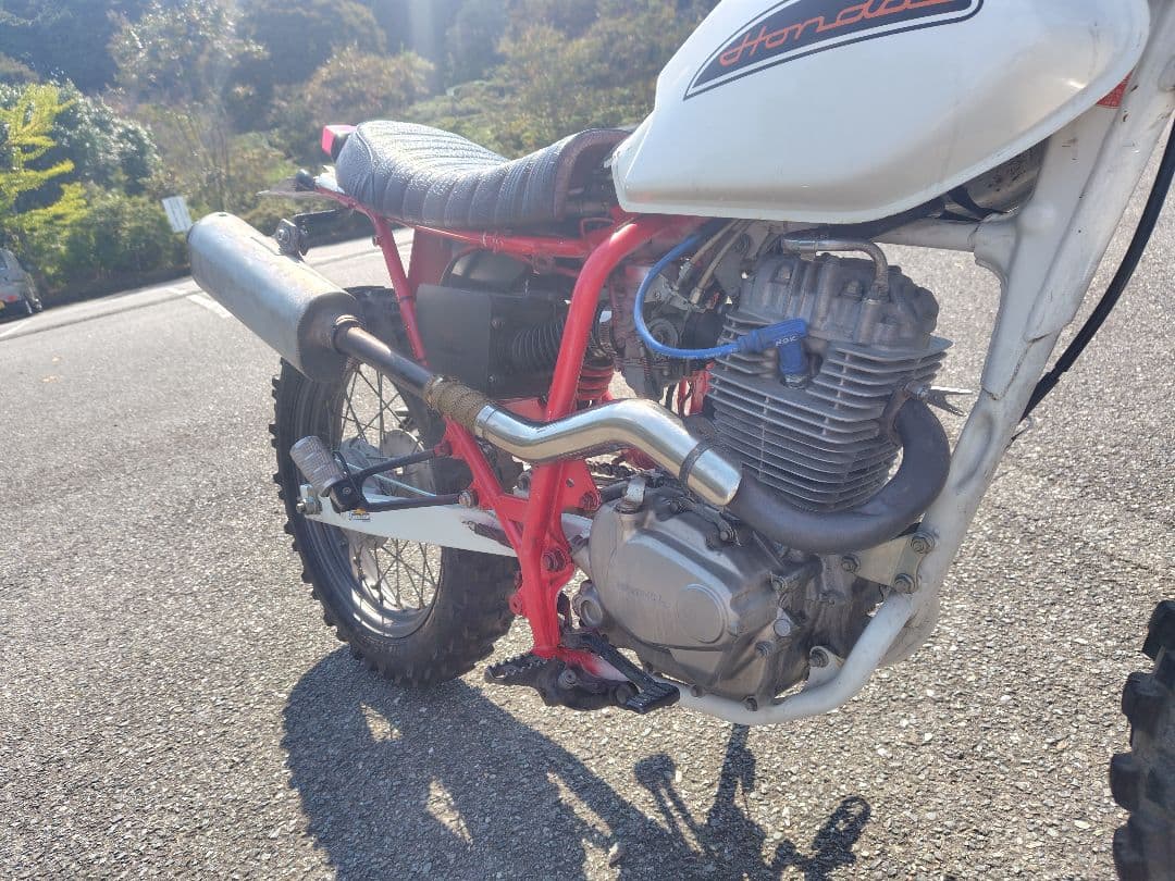 SL230マフラー