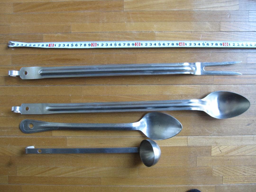 米軍放出 フードコンテナ 、カトラリー、ケース　中古品