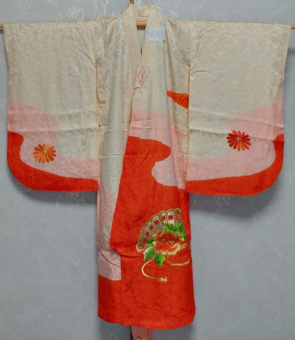 NA213アンティーク子供着物正絹3歳用着丈90センチ裄丈46センチ豪華刺繍