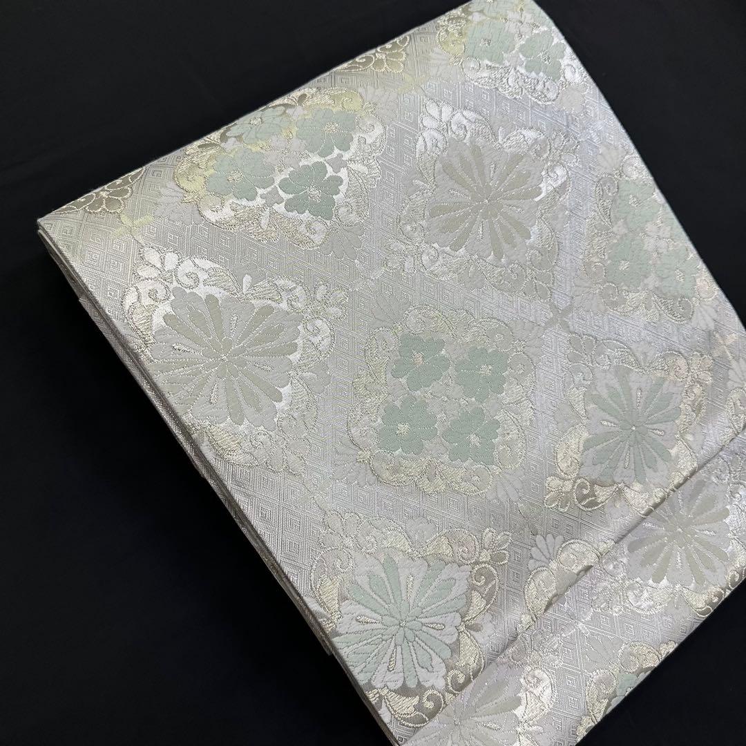 新品 袋帯 京都 西陣 樹 いつき 織物 白地 七宝 花菱 4876
