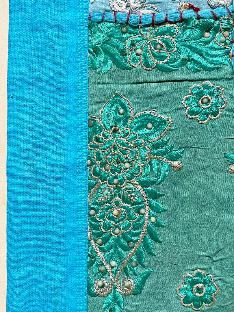 インド ビンテージ サリー パッチワーク タペストリー 刺繍 壁掛け 古布