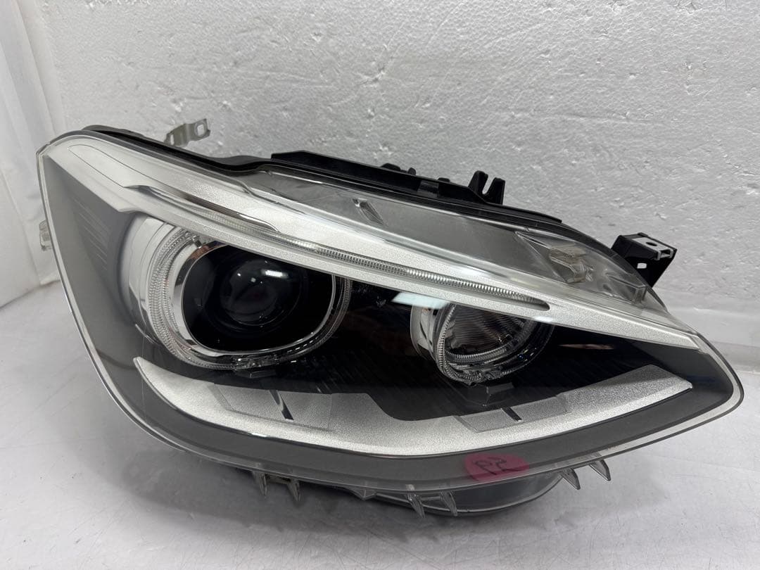 BMW F20 116i DBA-1A16 (1シリーズ 2012y/左右