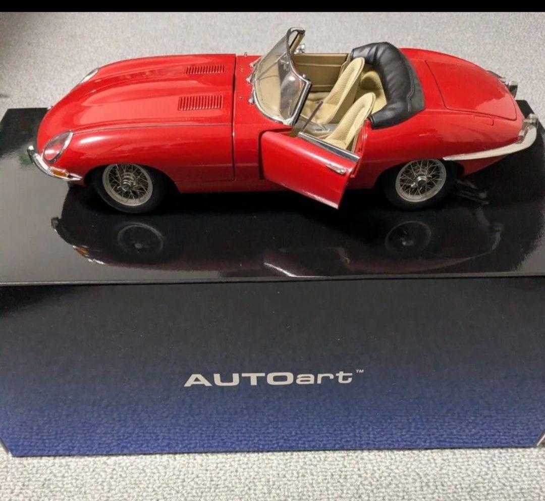 オートアート　1/18スケール　Jaguar E-type Roadster