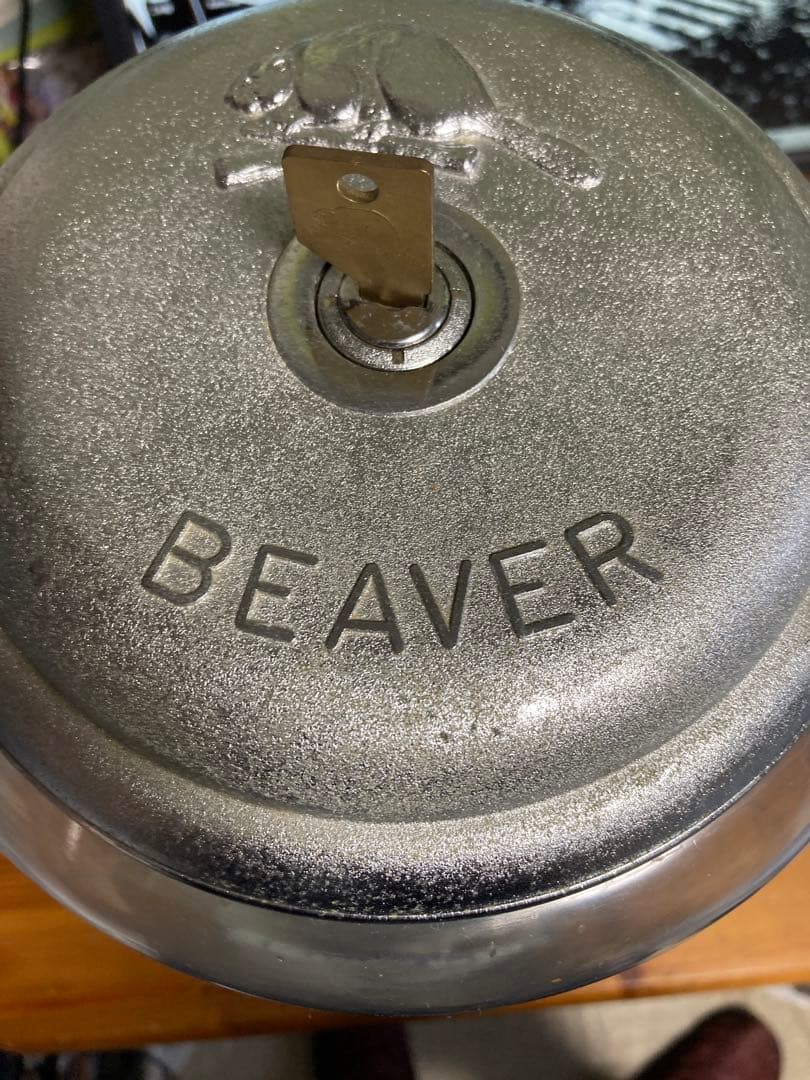 BEAVER ビーバー ガチャガチャ本体 レトロ　ガシャポン ガムボール