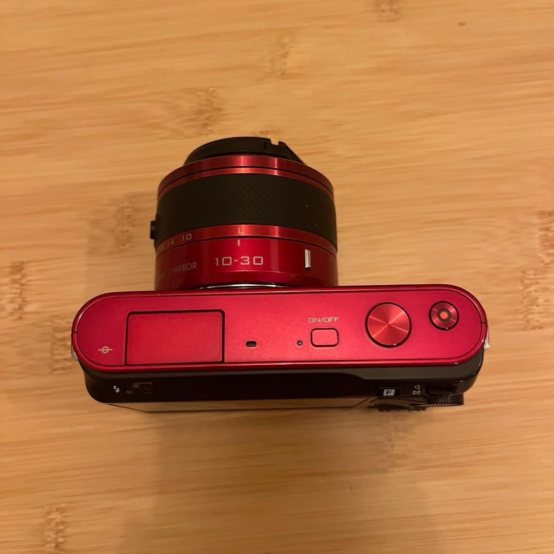 Nikon 1 J1 レッド コンパクトデジタルカメラ