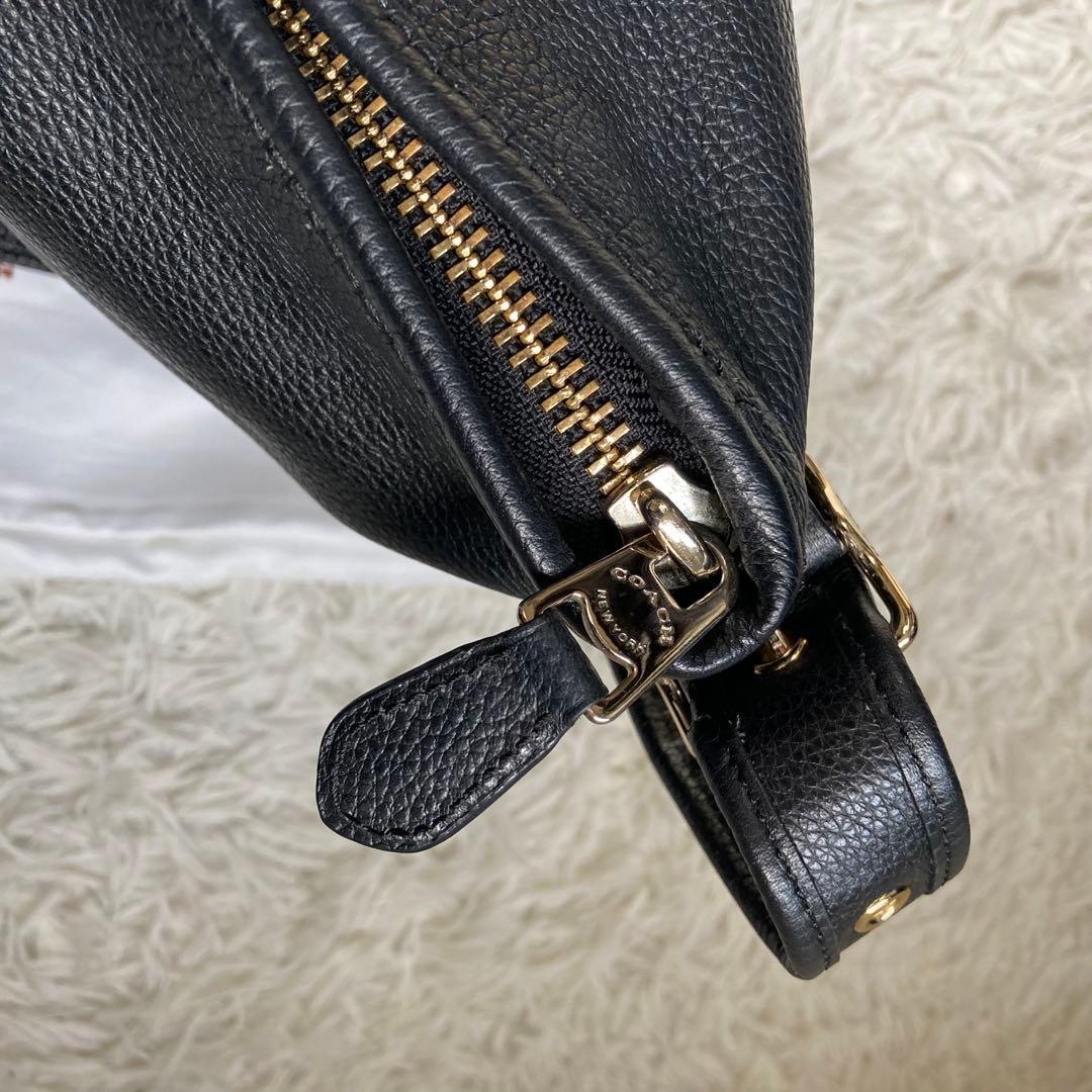 極美品 COACH コーチ ファイルバッグ ブラック 黒