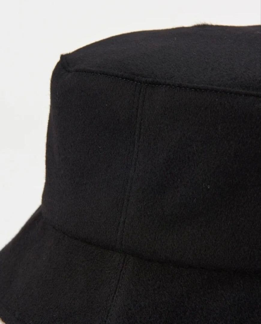 か*い様 KIJIMA TAKAYUKI PURE CASHMERE BUCKE