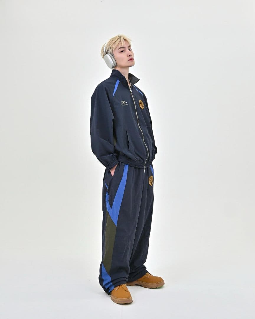 ア*Z様 地底人　セットアップ　上下セット価格！　L2134＋L2140　ナイロ