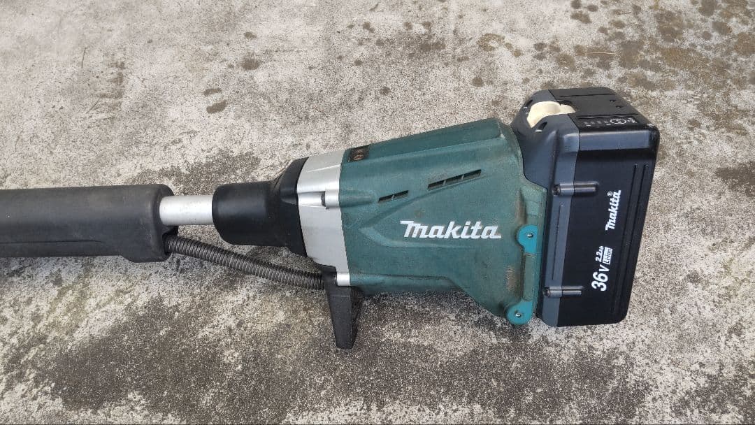引取限定 マキタ MBC231D 刈払機 36V 草刈