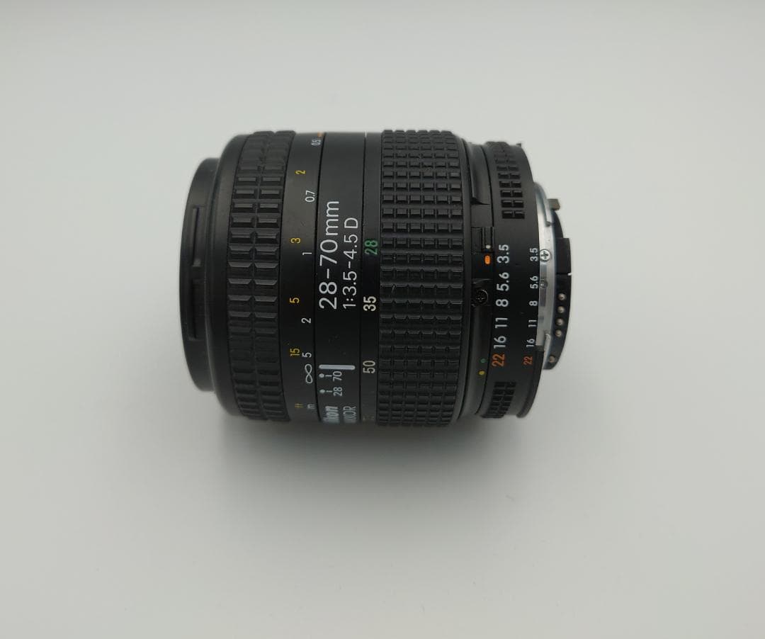 NIKON　D70　一眼レフカメラとレンズ2本セット