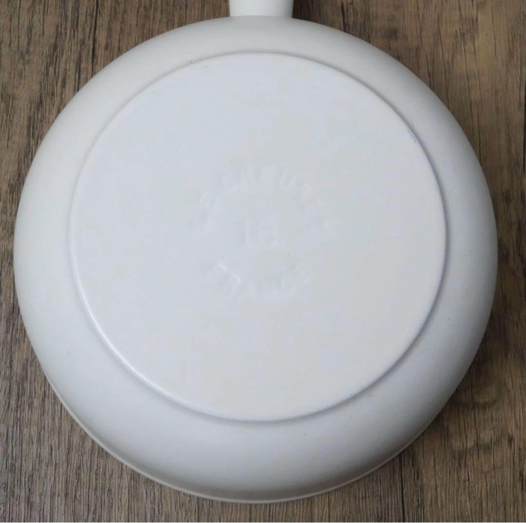 【美品】LE CREUSET　ソースパン　コットン　16cm フラワーツマミ