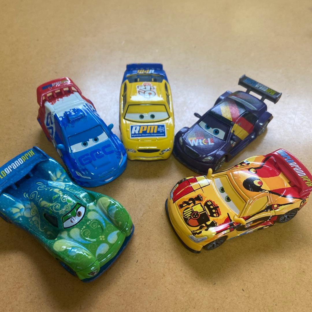 カーズ　マテル　トミカ　ミニカー　バラ売り可能