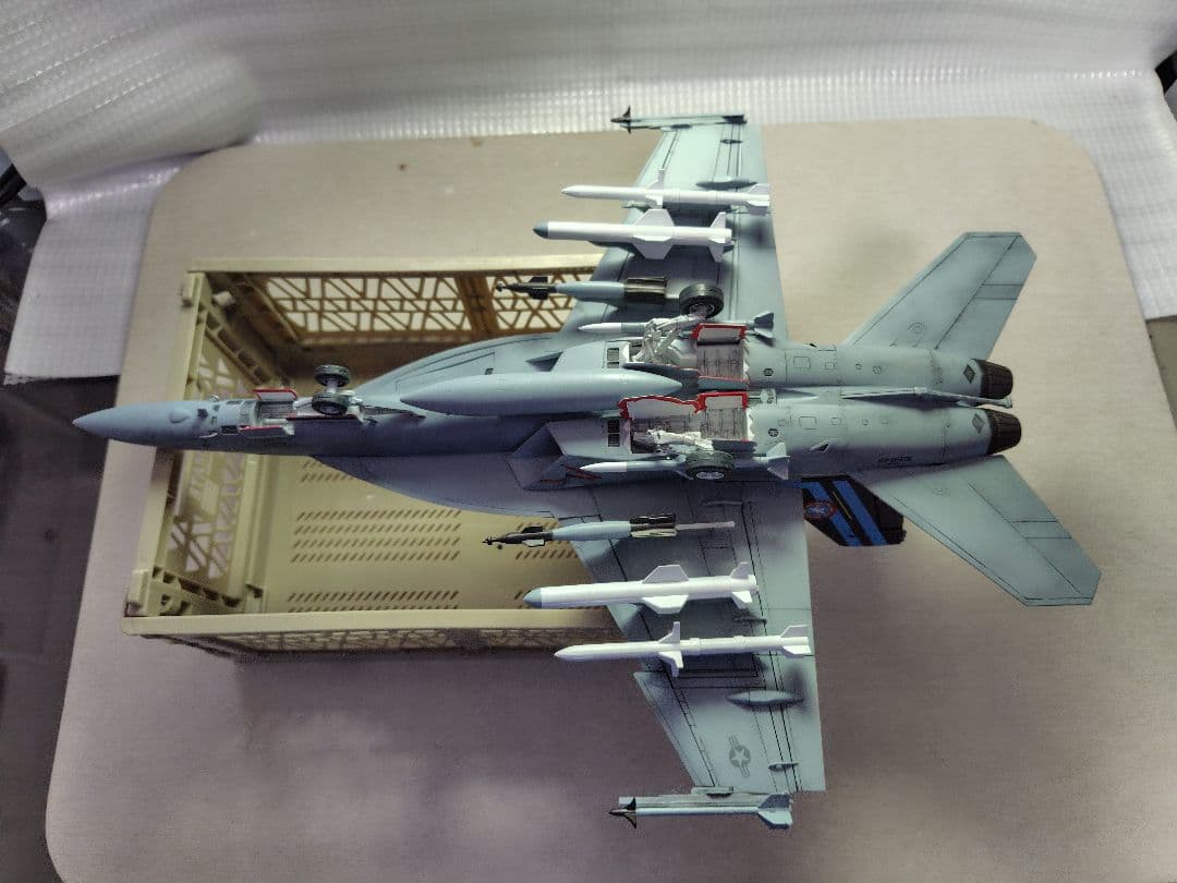 F/A-18 Fスーパーホーネット1/48 トップガン所属機完成品