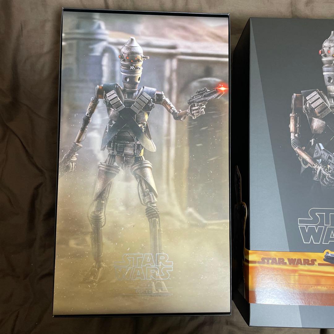 1/6 スターウォーズ マンダロリアン IG-11 フィギュア ホットトイズ製