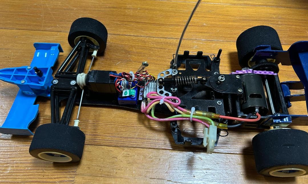 じ*ん様 タミヤ F-1 F103 メカ付き