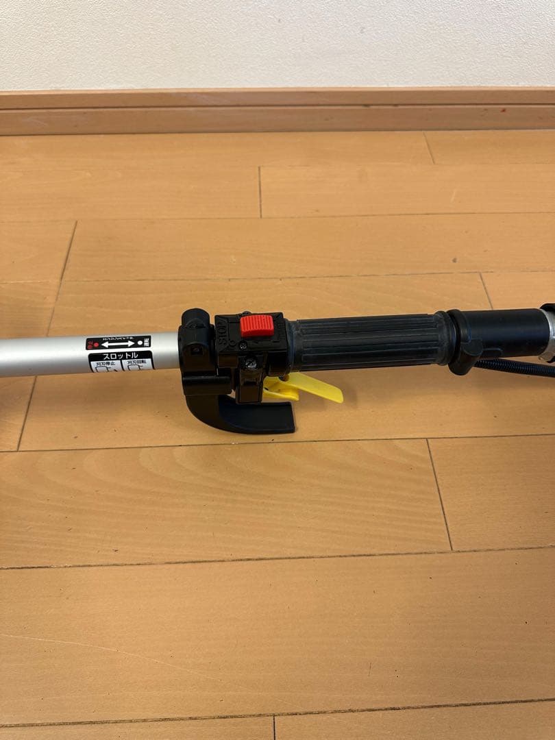 美品　HONDA 草刈り機 UMR425 ループハンドル ナイロンカッター仕様
