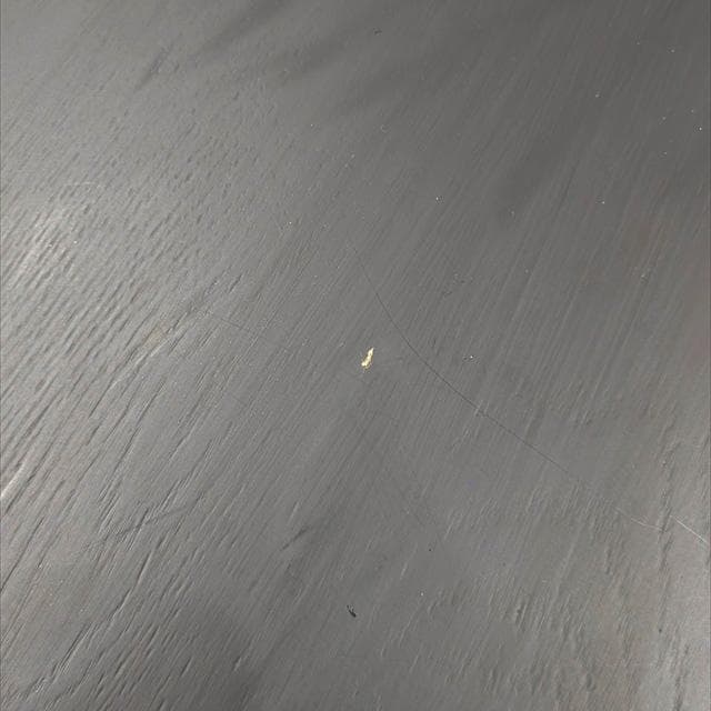 ブラックモダンラウンドダイニングテーブル