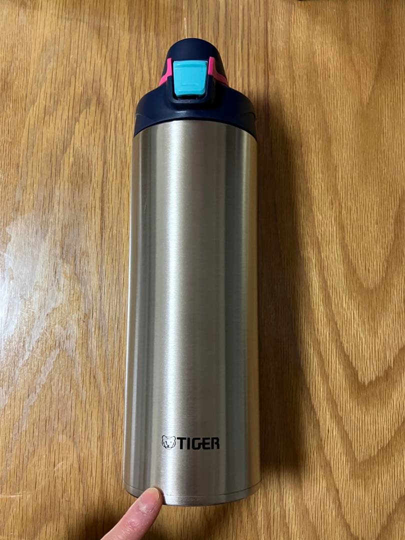 新品1.2L タイガー サハラ 水筒 ステンレスボトル