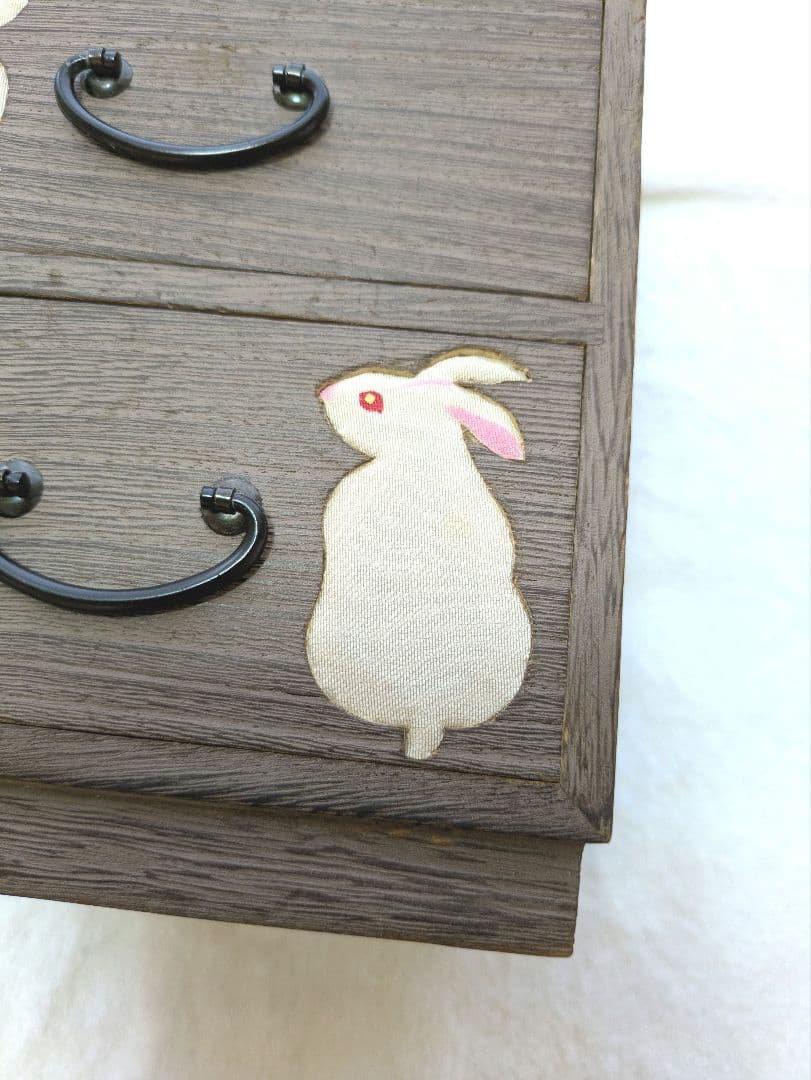 浅草　箱長　桐の引き出し　アクセサリー、小物収納　工芸品　うさぎ