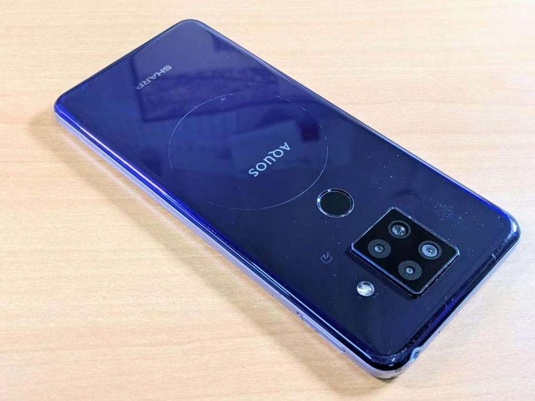スマートフォン本体 011000B AQUOS sense4 plus SH-M16 128GB