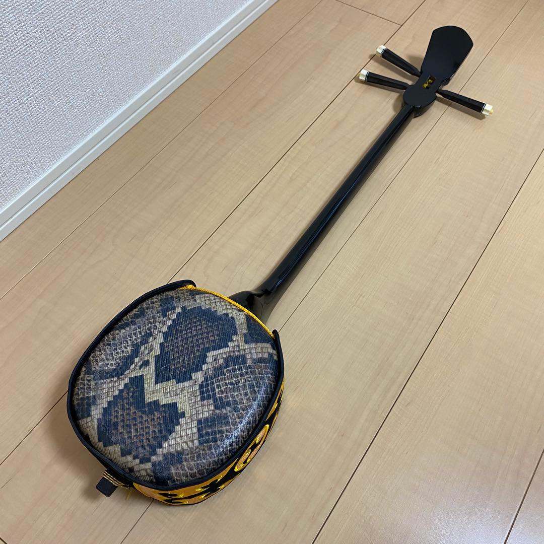 沖縄三線 蛇柄 ハードケース付き