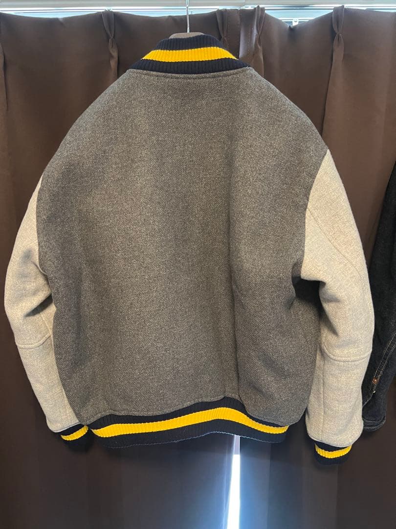 LACOSTE ラコステ ベーシックバーシティジャケット スタジャン グレーM