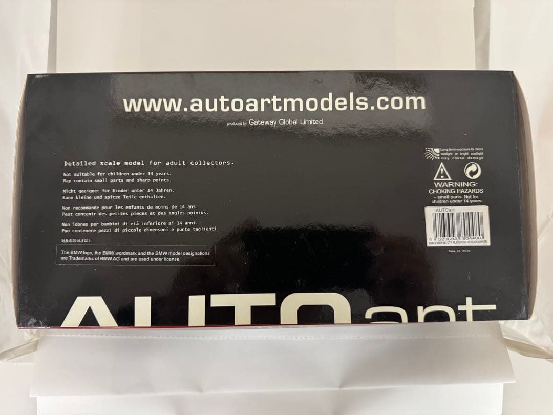 【新品】オートアートBMW M3 GTR Plain Body 1/18 白