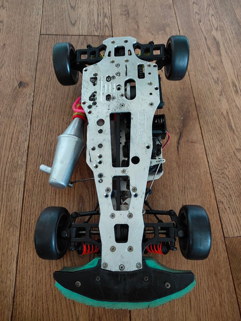 京商 KYOSHO エンジンRC マクラーレン F1 完成品　美品