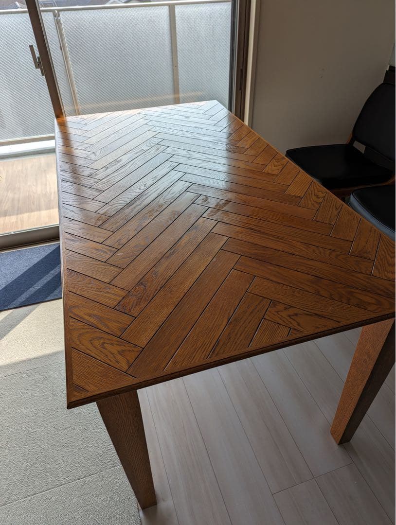 WARNER DINING TABLE ヘリンボーン ACME