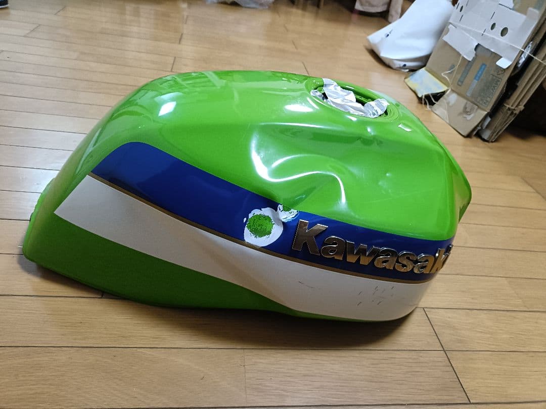 zrx1100　タンク