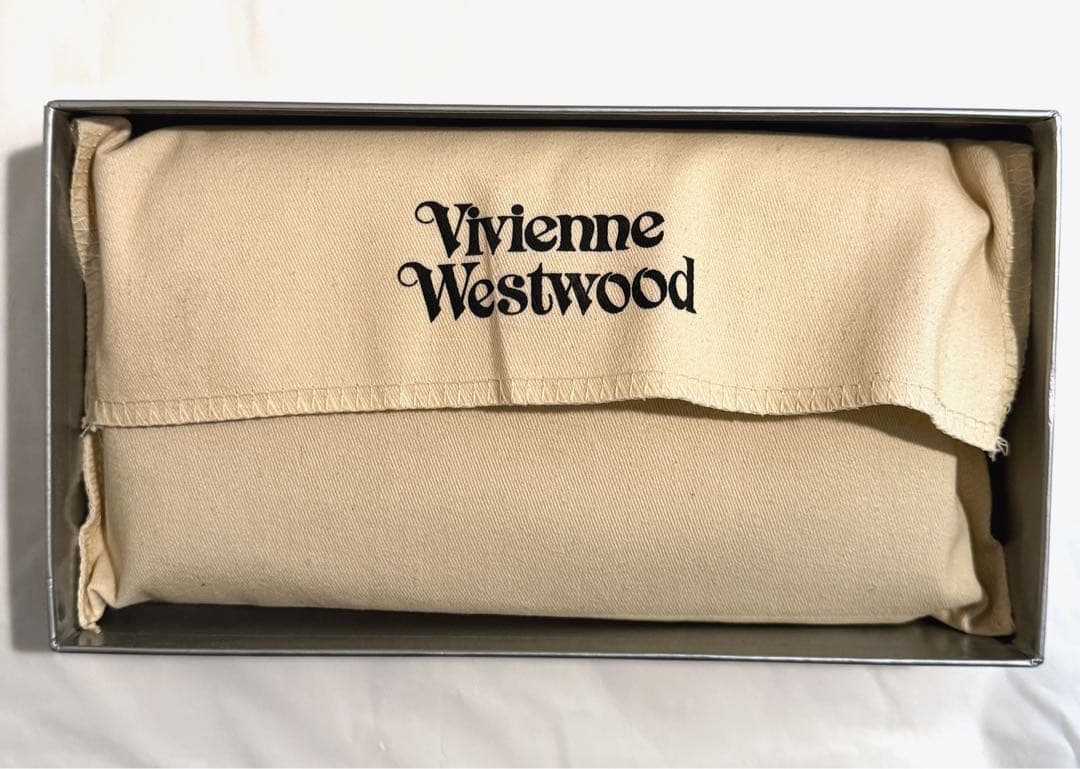 【新品未使用】Vivienne Westwood 長財布 ブルー 大人気
