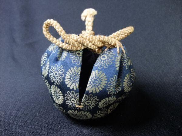 茄子茶入 仕覆付 「陶吉」 仕覆付（万葉花文） 茶道具 古美術