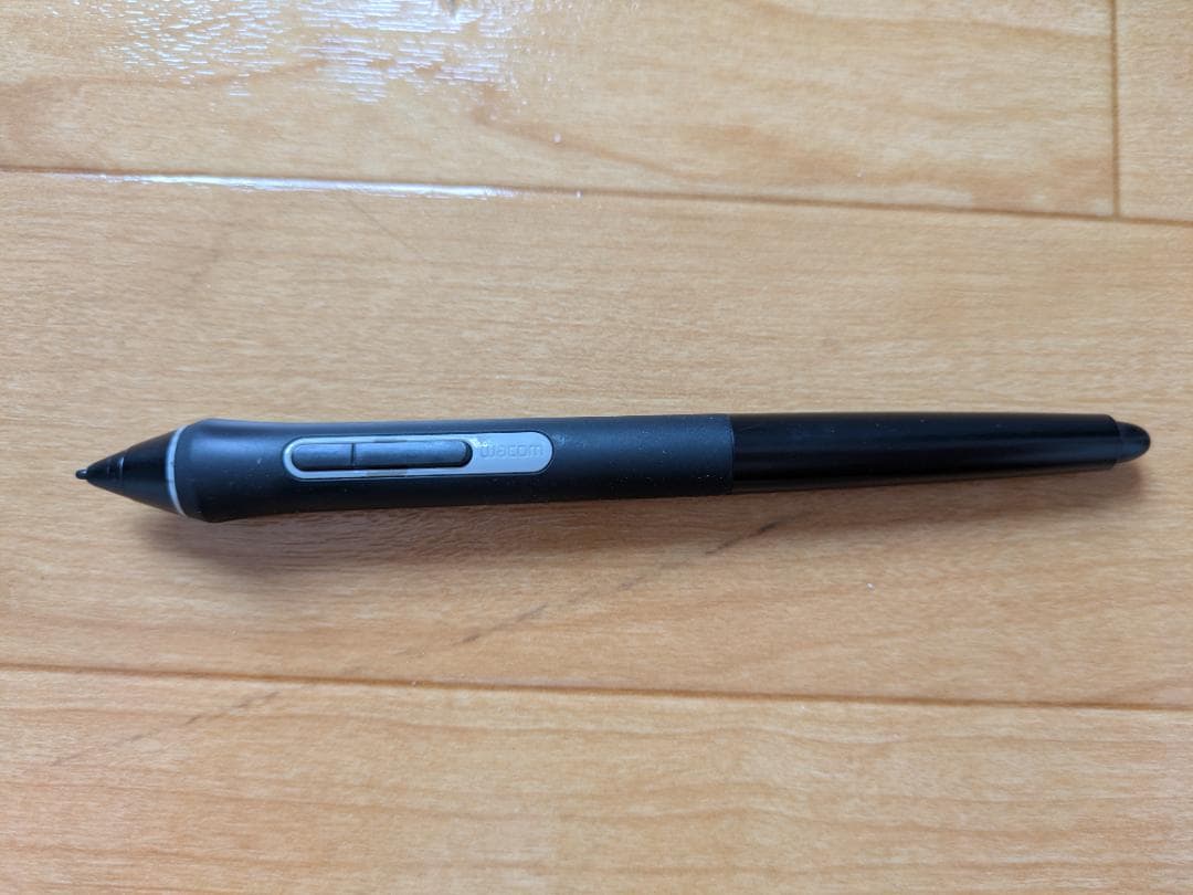 Wacom Cintiq Pro 16（2017）本体 ペン・ケーブル付き