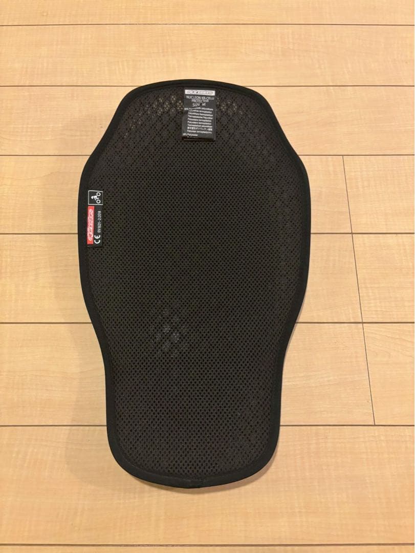 Alpinestars メッシュバイクジャケット ブラック　背面プロテクター付き