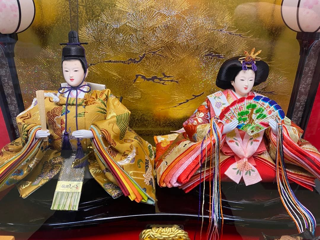 東京久月　雛人形　親王飾りアクリルケース入・間口約５６×奥行約３３×高さ約４０㎝