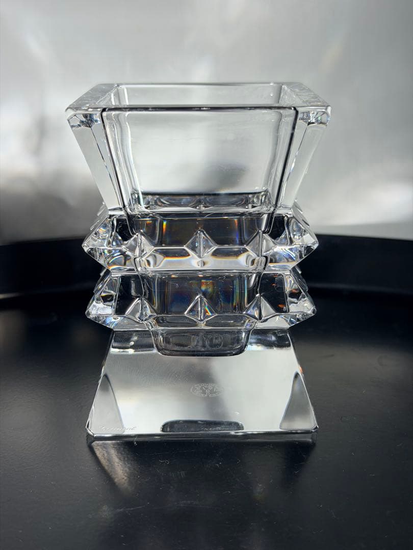 Baccarat コロンビーヌ ベース フラワーベース