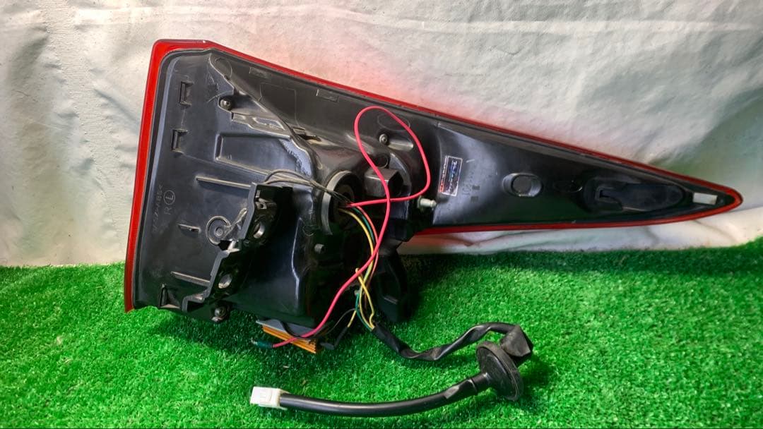Valenti 50プリウス ヴァレンティ LED テールランプRevo -