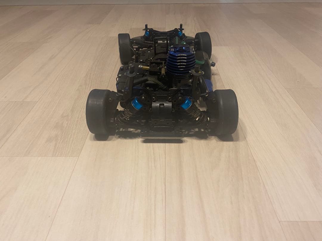 ※ジャンク品 ガソリンエンジン RCカー 調整可能サスペンション