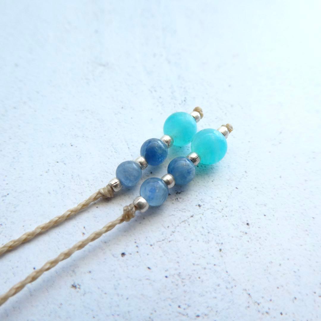 ヘミモルファイトとカイヤナイトのマクラメネックレス