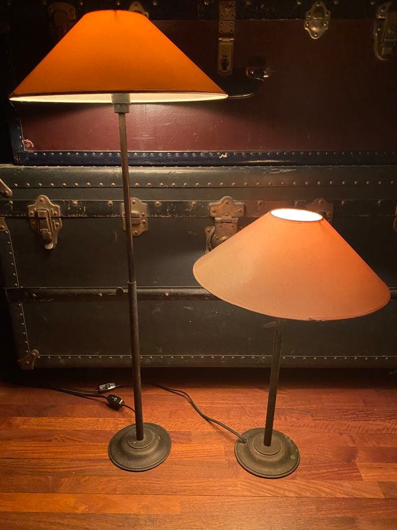 カトリーヌメミ　フロアスタンド 2台 used