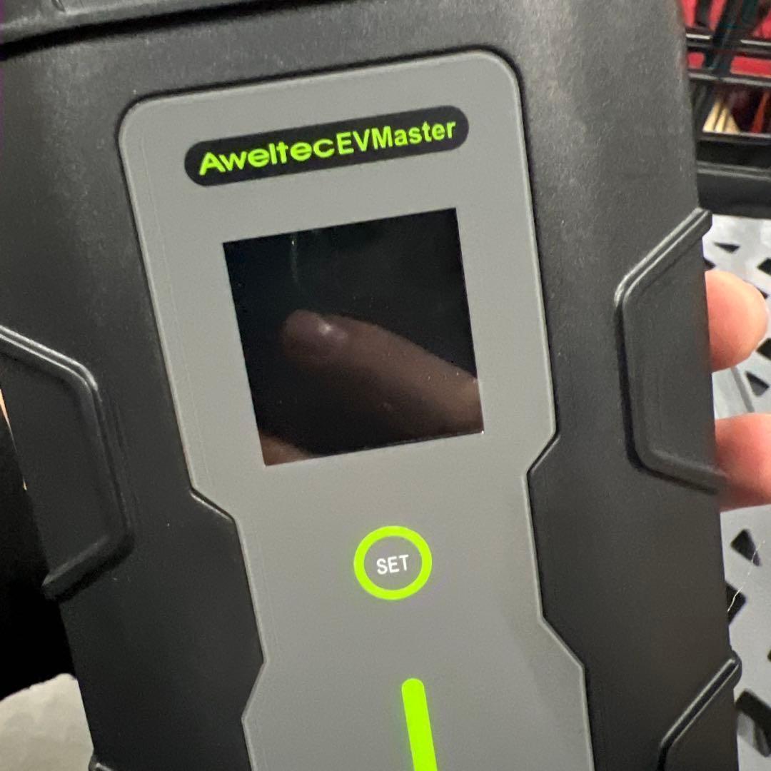 EVMaster 8M 電気自動車用充電器
