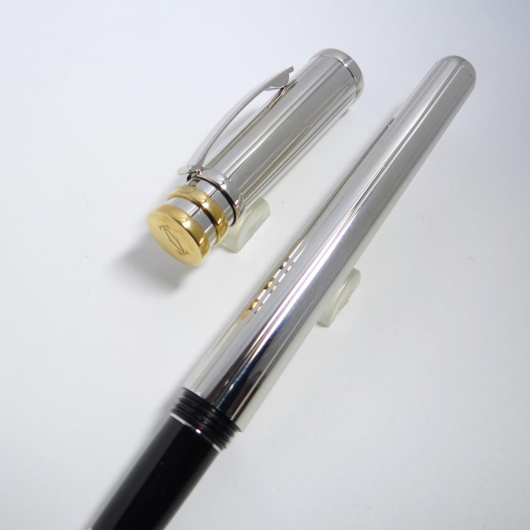【買得・美品】カルティエ ドゥ・カルティエ Cartier 万年筆 18Kペン先