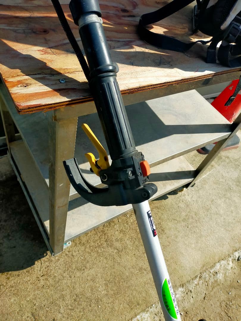 背負式刈払い機 ホンダ UMR425H 4サイクル 動作品