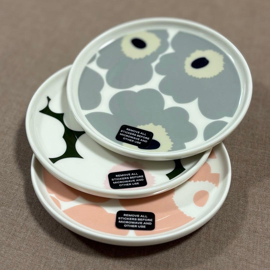マリメッコ【marimekko】　plate 13.5 cmプレート３枚セット