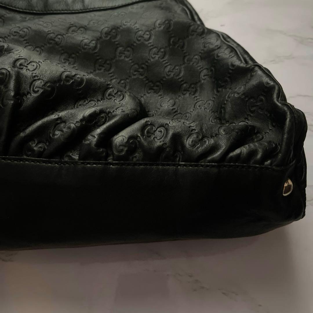 カ*ォ様 GUCCI シマ　ショルダーバッグ　アビー/BLK/無地/黒/ロゴ